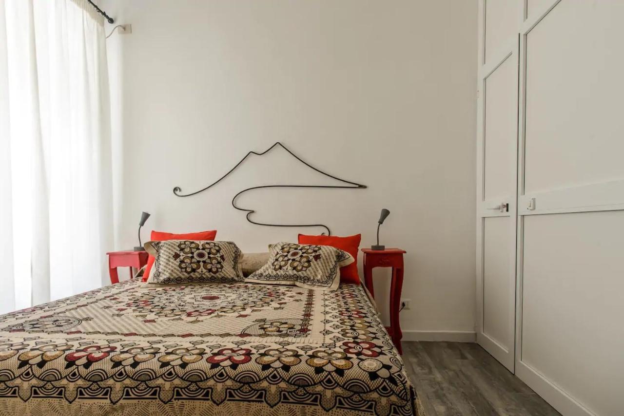 Vesuvius A Mezzocannone Apartment Naples Luaran gambar
