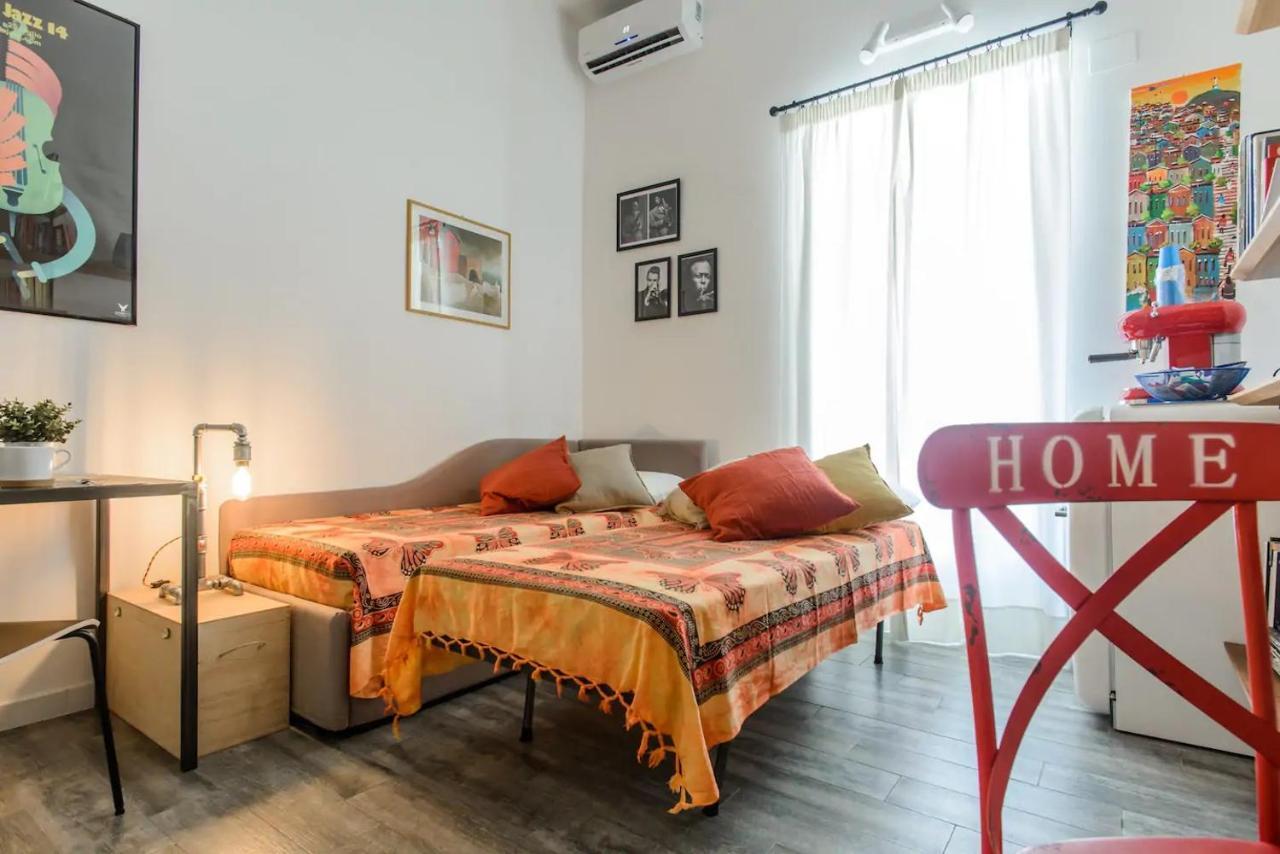 Vesuvius A Mezzocannone Apartment Naples Luaran gambar
